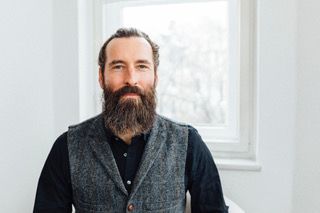 Porträt von David Roth